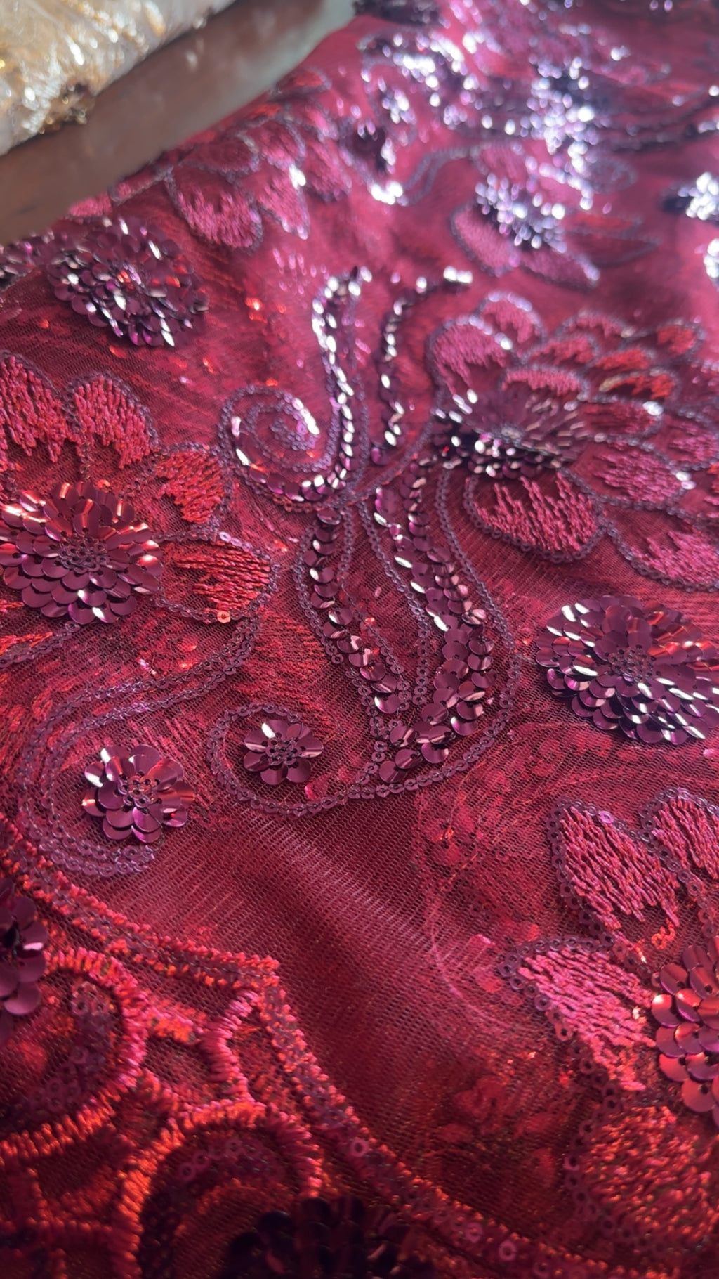 Red sequence Table Cloth