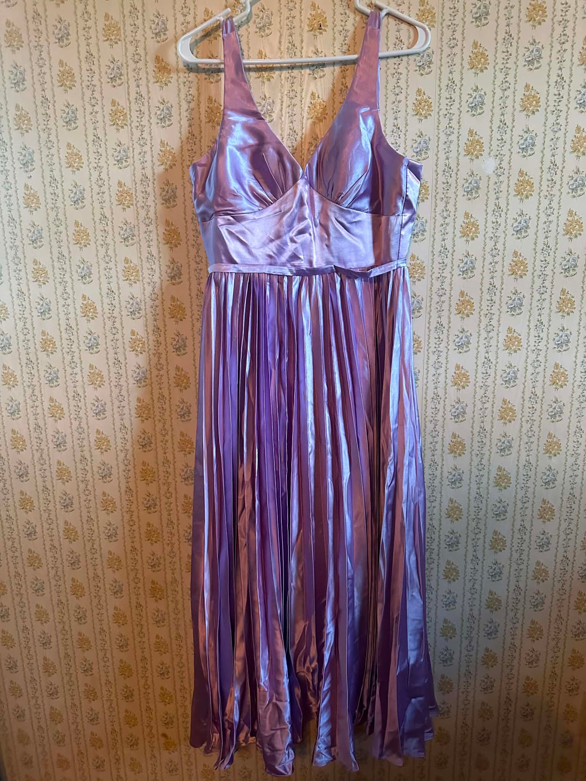 Metallic lavender-purple halter neck maxi dress